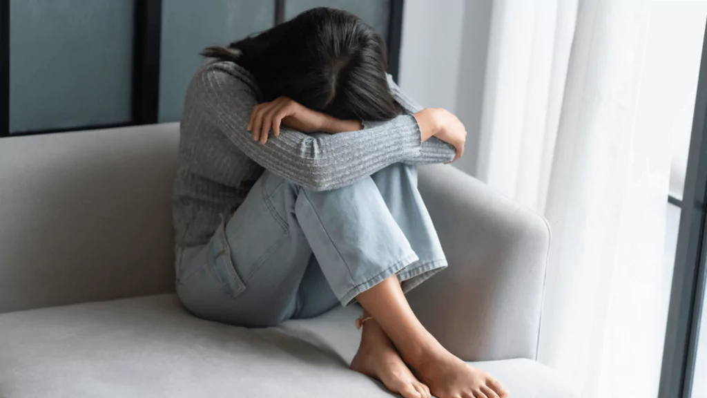 Amis en 2026 : comment lutter contre la solitude ?