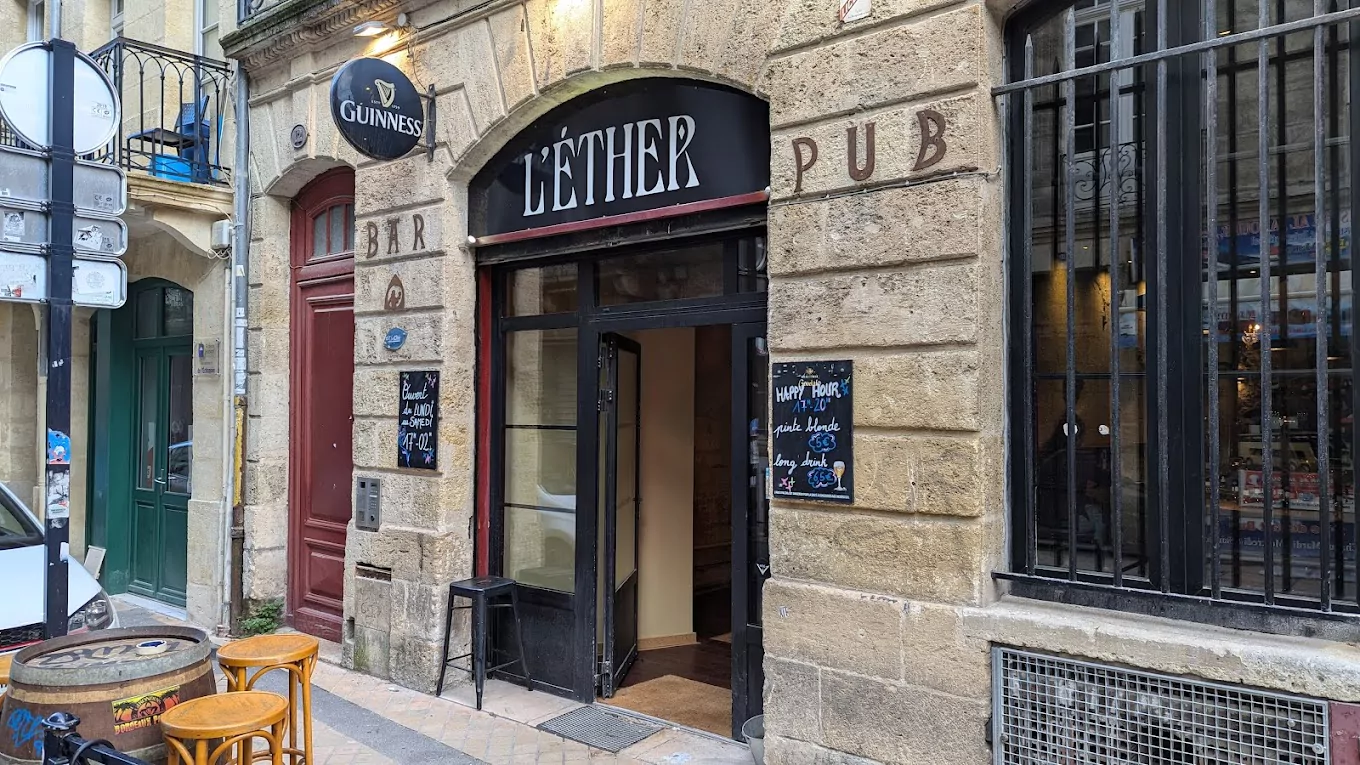 L’Éther Bar