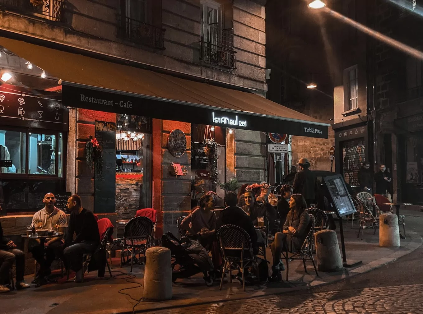 Istanbul café