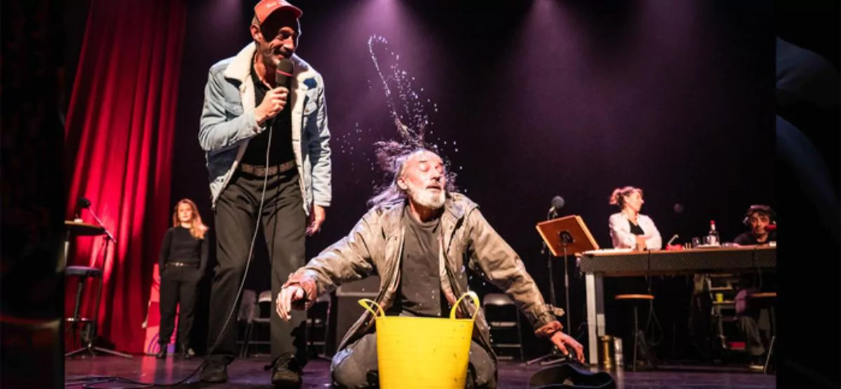 PRESQUE ÉGAL À représentée Le Petit Théâtre de Pain