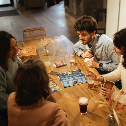 SOCIAL NIGHT au Central Hostel !