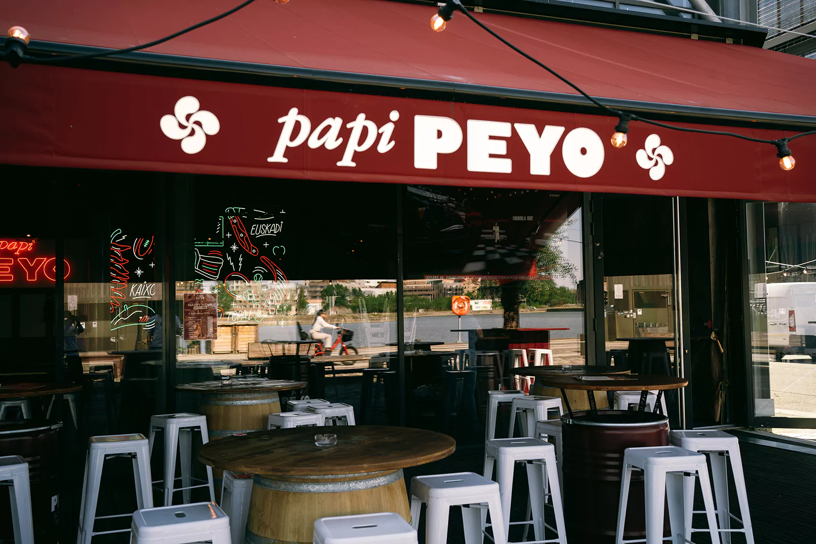 PAPI PEYO